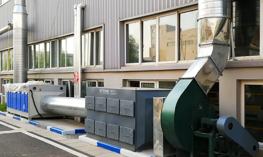 鄭州樸華科技UV光氧催化設(shè)備1