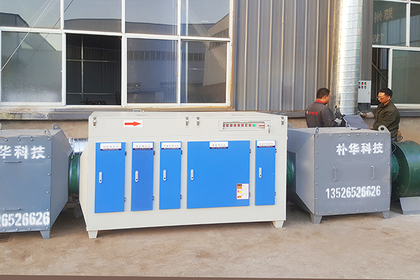 催化燃燒設(shè)備樸華科技安裝現(xiàn)場(chǎng)